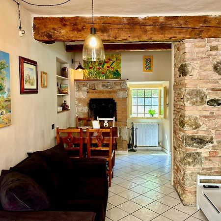 Appartamento L'Antica Nicchia - Centro Storico San Gimignano Esterno foto